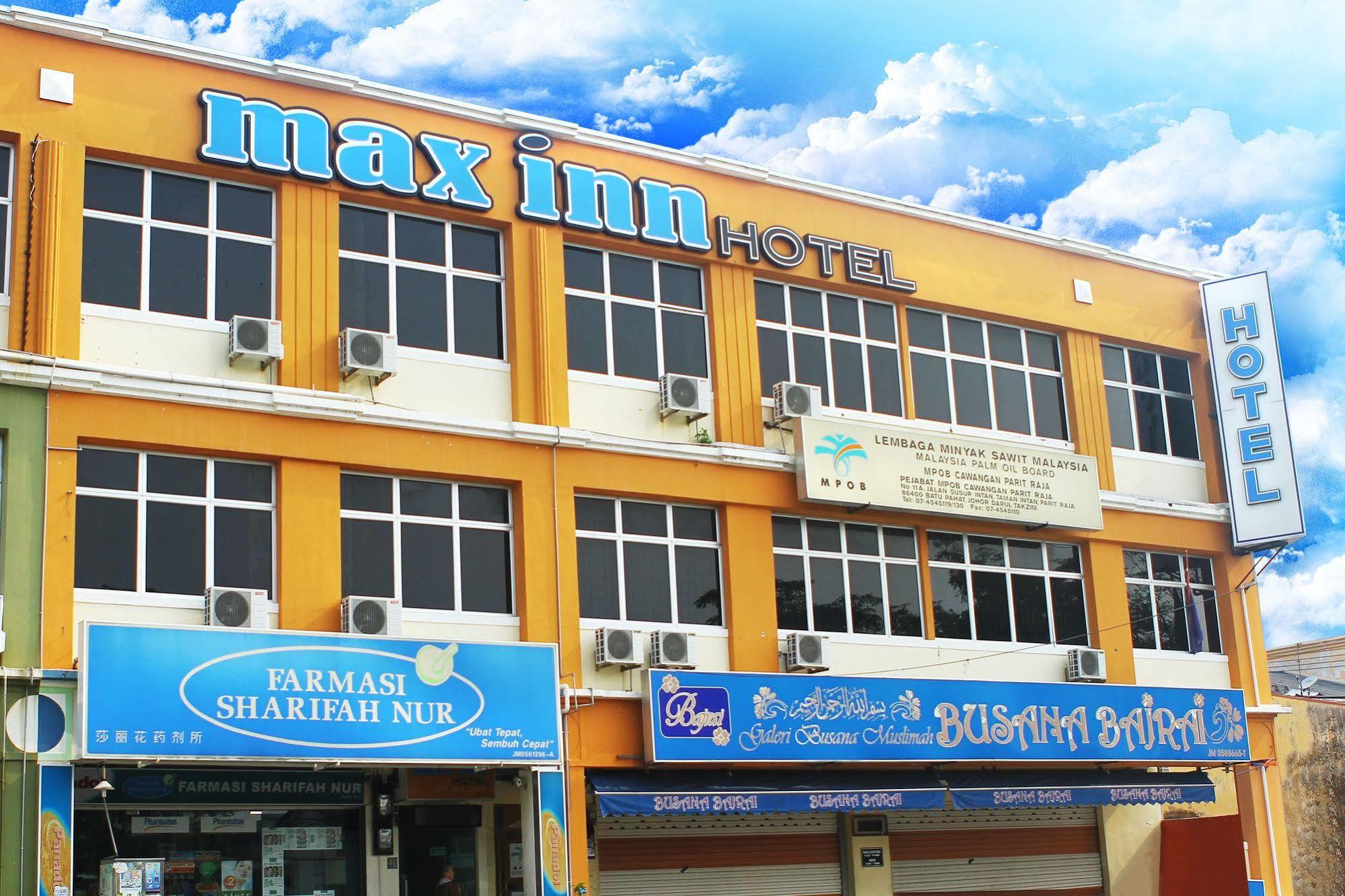 Max Inn Hotel Parit Raja Luaran gambar