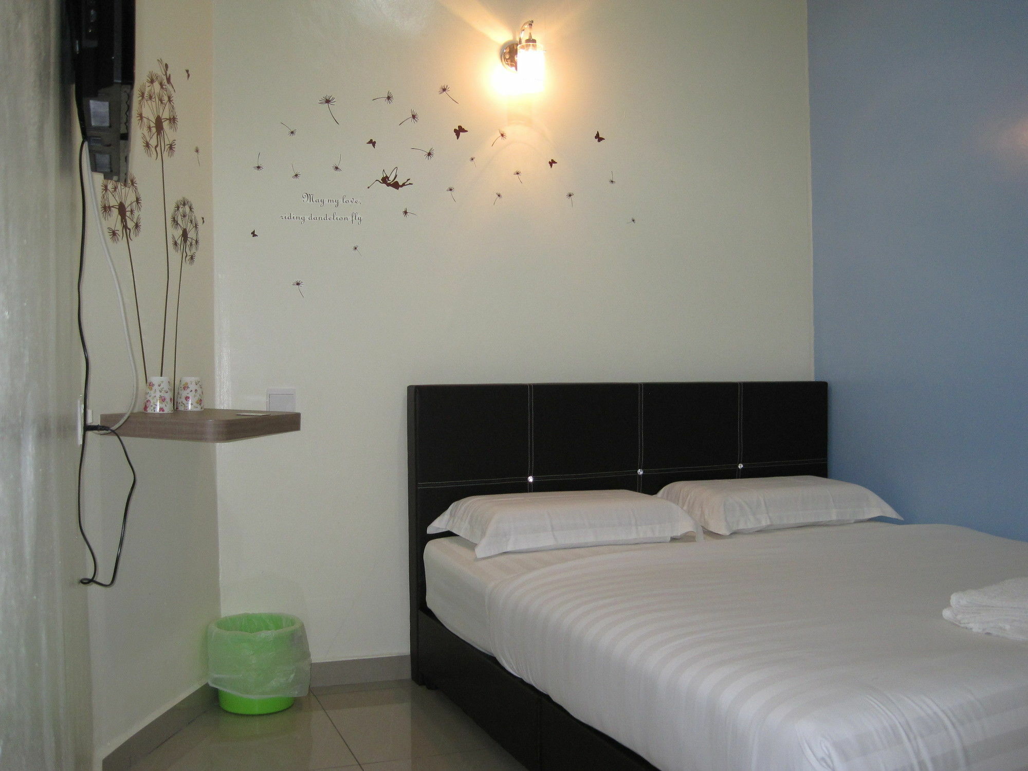 Max Inn Hotel Parit Raja Luaran gambar